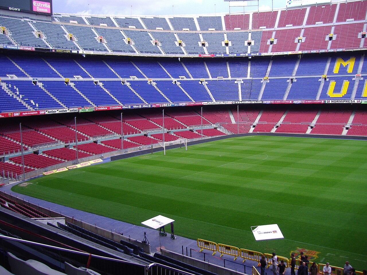平台公告 平台公告·球场看台实景